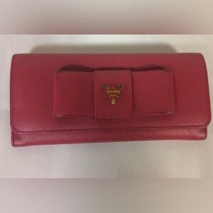 Preloved in excellent condition Prada Crimson Bow Wallet